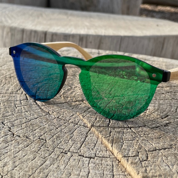 Unisex Mirror Sunglasses - Picture 3 of 3